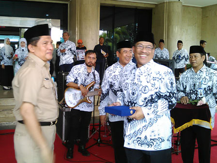 Pencarian PGRI Kota Bogor - Persatuan Guru Republik Indonesia Cabang Kota Bogor